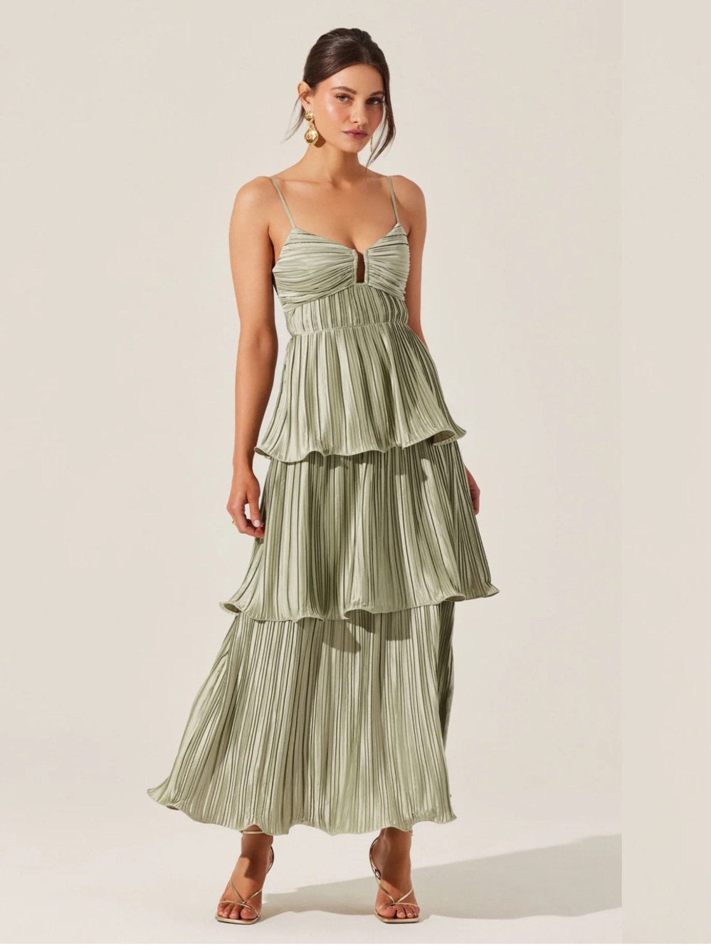 ASTR the Label Women’s Lupin Pleated Dress Sage S